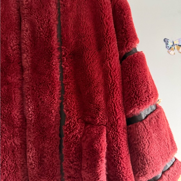 ALO Knock Out Faux Fur Jacket - Picture 5 of 10